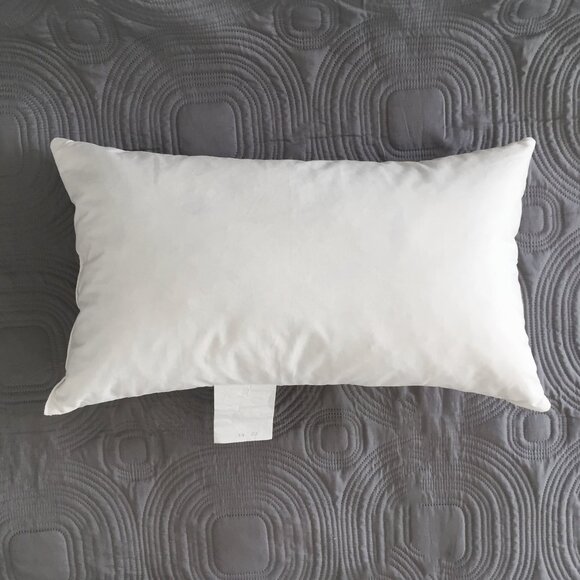 Luxury St. Genève Fine Graded Duck Feather Lumbar Pillow Made in Canada - Picture 3 of 5